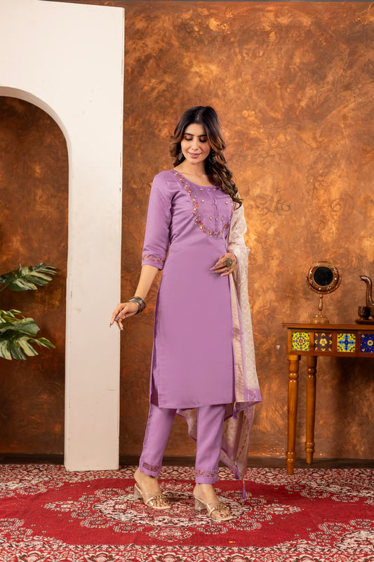 Lavanya Luxe Straight Kurti Pant Dupatta Set