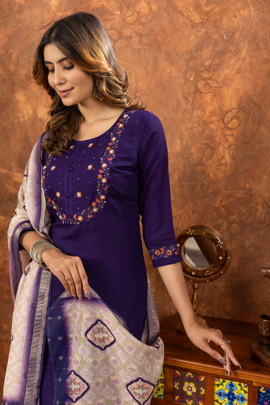 Celestia Aura Embroidered Kurta Set