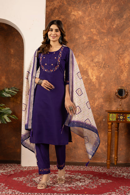 Celestia Aura Embroidered Kurta Set